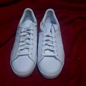 Adidas Men's shoes size 8.5